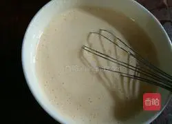 Illustration of how to make banana walnut muffins 3