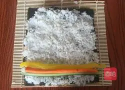 Illustration of how to make egg skin sushi 4