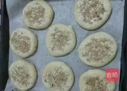 Illustration of how to make Tangshan specialty sesame cakes 10