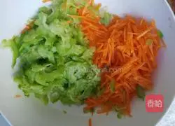 Bitter melon, carrot and egg Illustration of how to make cakes 2