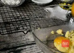 Illustration of how to make shredded coconut cakes 5