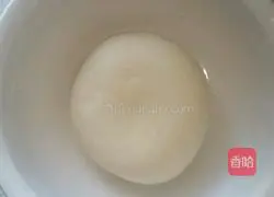 Illustration of how to make green onion hand cakes 1