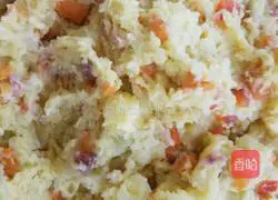 Illustration of how to make potato cakes 6