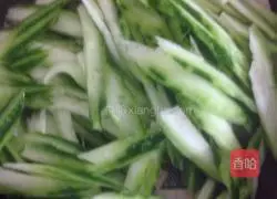 Illustration of how to make melon and meat cake soup 7