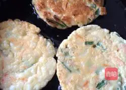 Illustration of how to make squid cakes 3