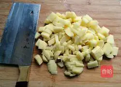 Illustration of how to make pastoral potato cakes 2