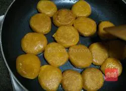 Illustration of making glutinous rice pumpkin cake 10