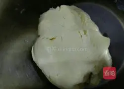 Illustration of how to make condensed milk shortbread 6