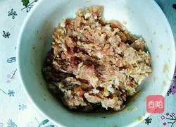 Illustration of how to make crispy corn pancakes 5