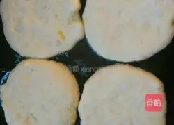  Illustration of how to make yogurt and apple pancakes 4