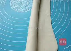 Illustration of how to make Kuaishou shortbread (mung bean filling) 10