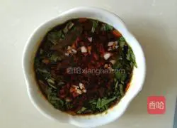 Illustration of how to make electric pan-roasted yellow clams 6