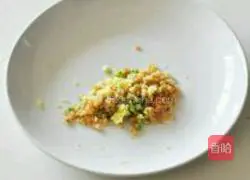 Illustration of how to make pumpkin shredded breakfast cake 2