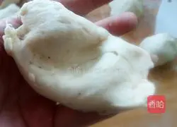 Illustration of how to make fried sesame pancakes 14