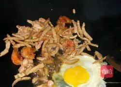 Cabbage fried rice, recipe illustration 2