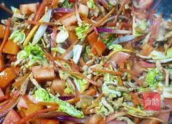 Illustration of how to make colorful fried noodles 10