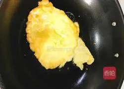 Illustration of how to make egg fried rice 3