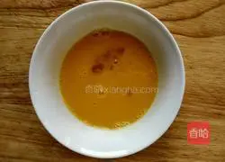 Illustration of how to make barbecue sauce fried rice 2