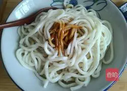 Illustration of how to make scallion oil noodles 10