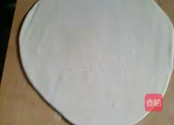 Illustration of how to make celery and pork dumplings 7