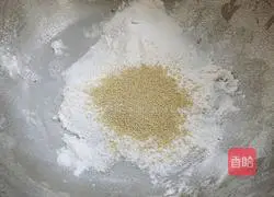 Illustration of how to make steamed buns with noodles 1