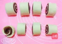 Illustration of how to make two-color steamed buns 11