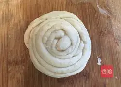 Illustration of how to make golden dough pancakes 7