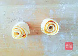 Illustration of how to make golden rose steamed buns 7