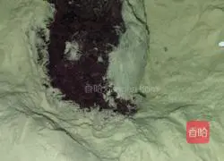 Illustration of how to make purple potato glutinous rice balls 1