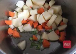 Illustration of Beef Braised Rice 6