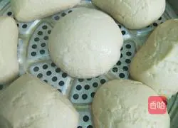 Illustration of how to make cornmeal steamed buns 12