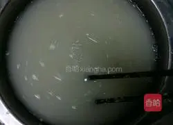 Illustration of how to make dough sugar cakes 3