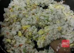 Egg Fried Rice Recipe Illustration 5