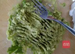 Illustration of how to make avocado sandwich 2