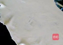 Illustration of making red bean paste cake 8