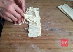 Illustration of how to make salty noodles 13