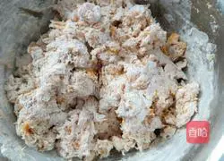 Illustration of how to make pumpkin meat buns 4