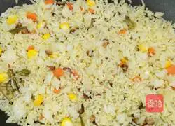 Tea Illustration of how to make fragrant fried rice 6