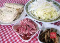 Illustration of how to make fried noodles 1