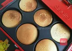 Illustration of how to make banana milk waffles 14