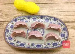 Pork, Mushroom and Corn Dumplings Recipe Illustration 16