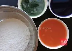 Illustration of how to make colorful glutinous rice balls 3