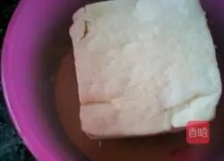 Illustration of how to make shrimp cakes 5