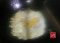 Egg Fried Rice Recipe Illustration 2