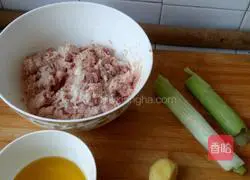 Illustration of how to make pickled cabbage and meat buns 2