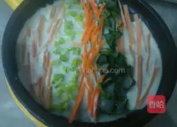 Illustration of how to make colorful vegetable cakes 6