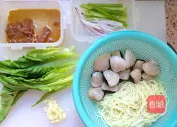 Illustration of how to make Baibei fried noodles 1