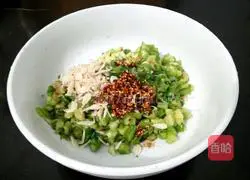 Illustration of how to make eggplant buns 4