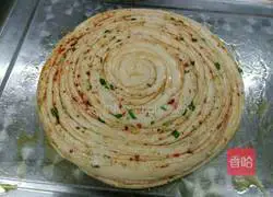 Illustration of how to make pretzel cakes 3