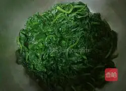 Illustration of how to make tomato spinach noodles 2